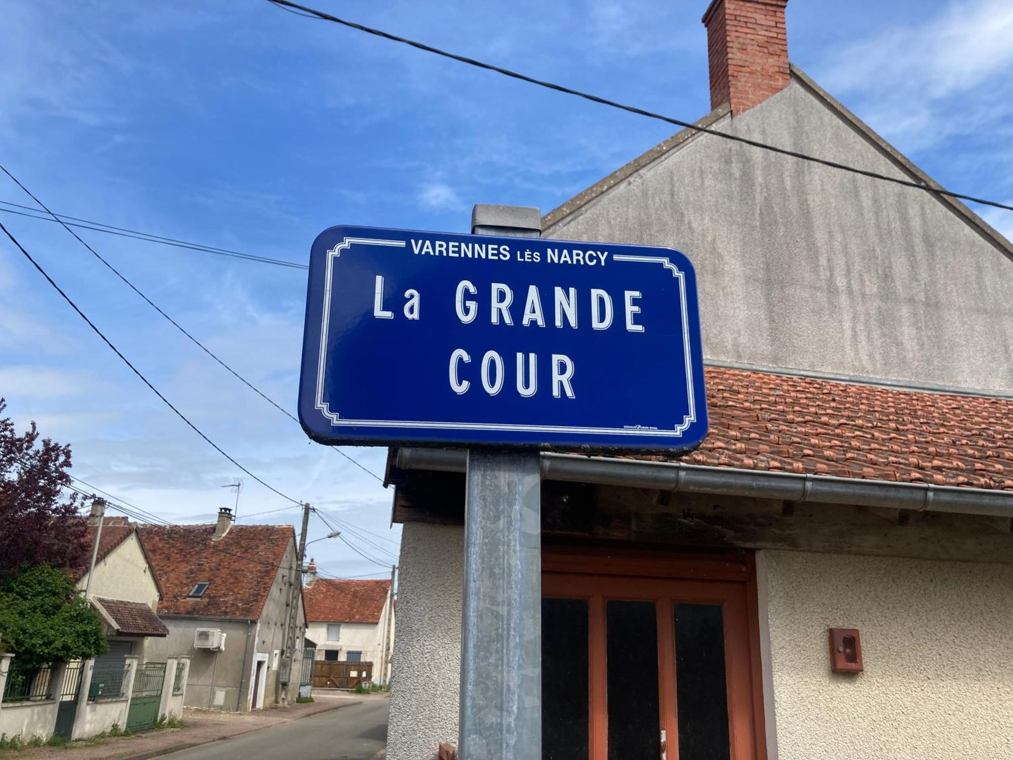 Logis Cote Jardin Villa Varennes-les-Narcy Bagian luar foto